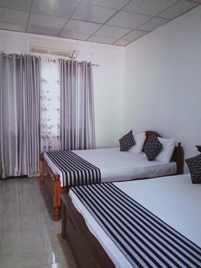 Sidhangana Home Stay Holambra Exterior foto